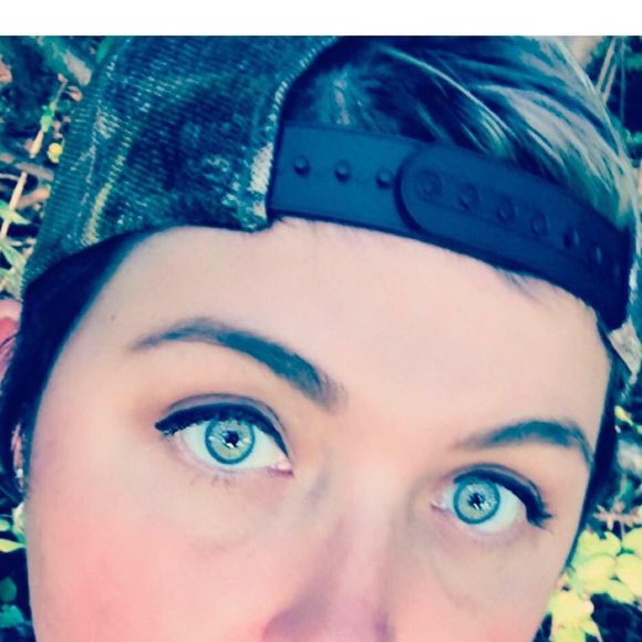 Meet your Posher, Misty - Picture 1 of 1